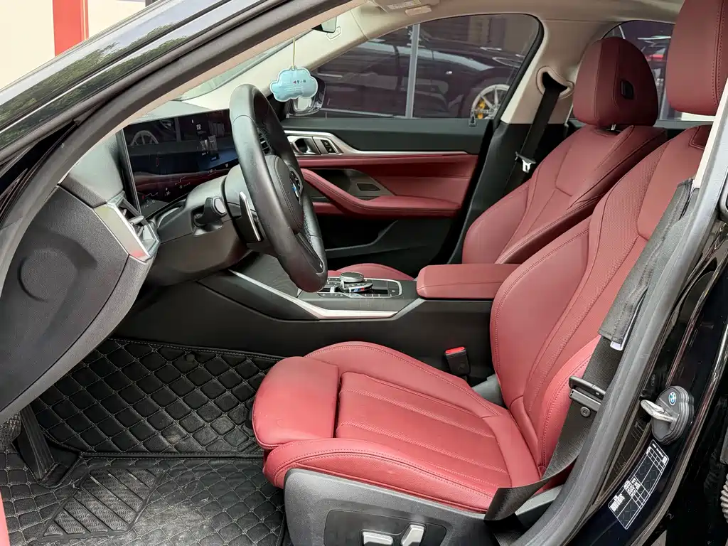 BMW 4 Series — миниатюра 7