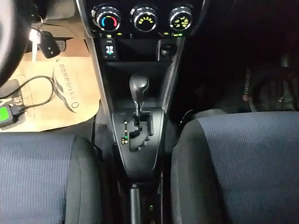 Toyota Yaris L — миниатюра 14