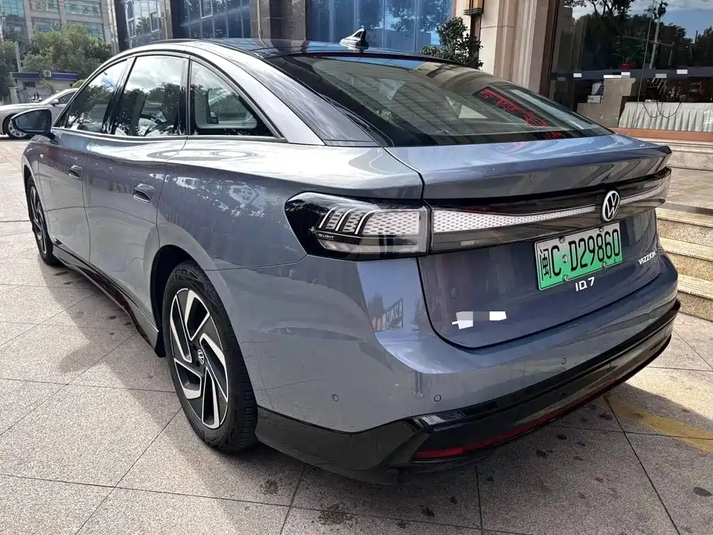 Volkswagen ID.7 VIZZION — миниатюра 8