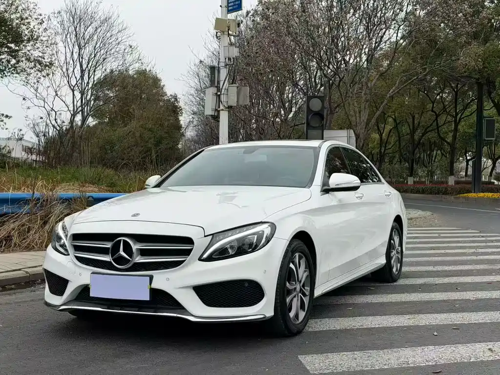 Mercedes-Benz C-Class 2015