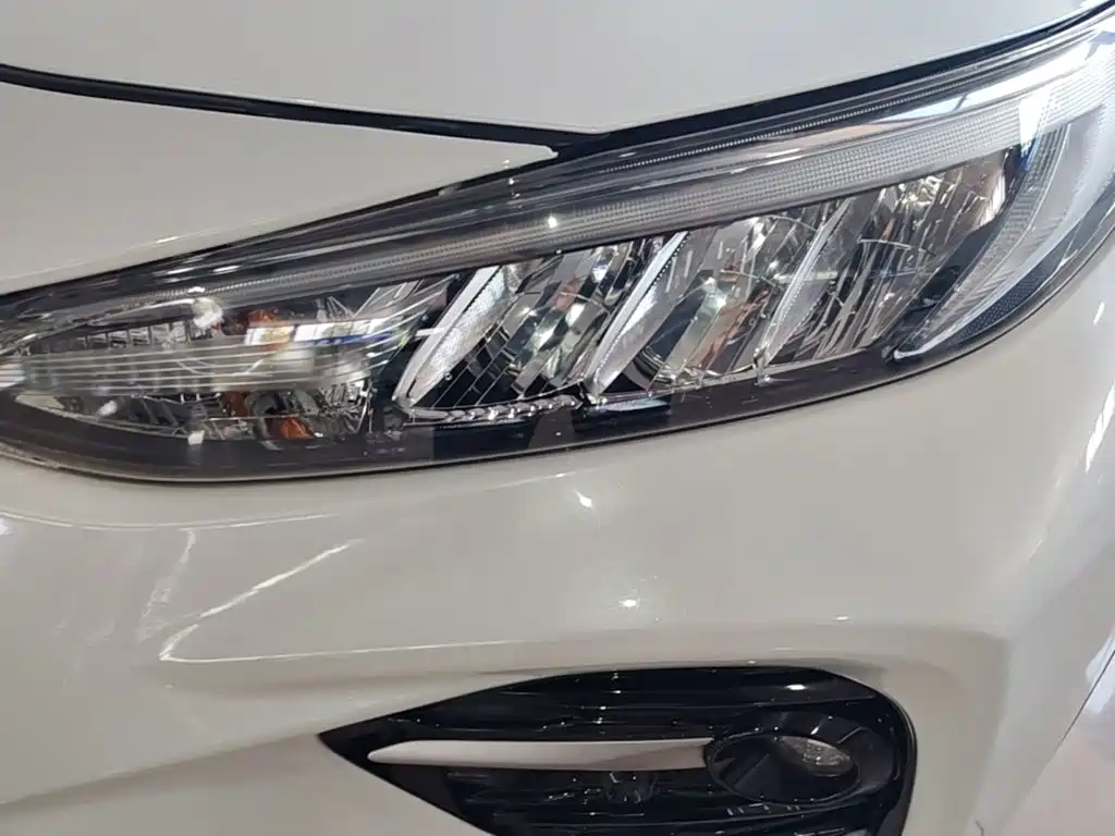 Toyota Wildlander — миниатюра 24