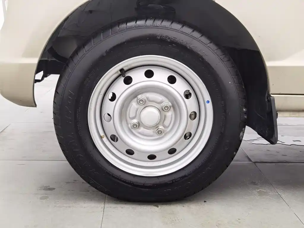 Wuling Rongguang S — миниатюра 17