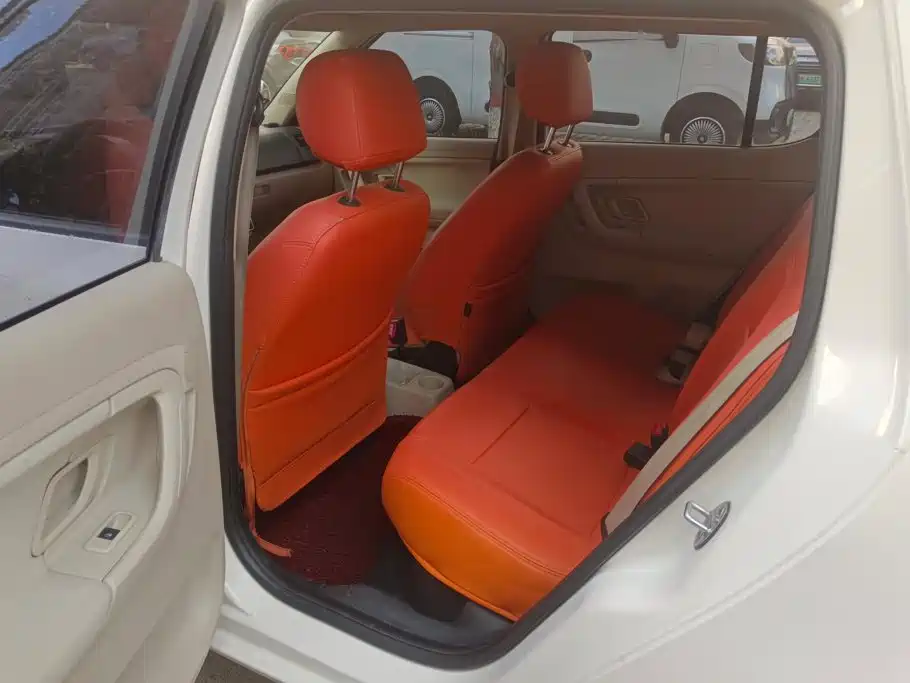 Skoda Fabia — миниатюра 11