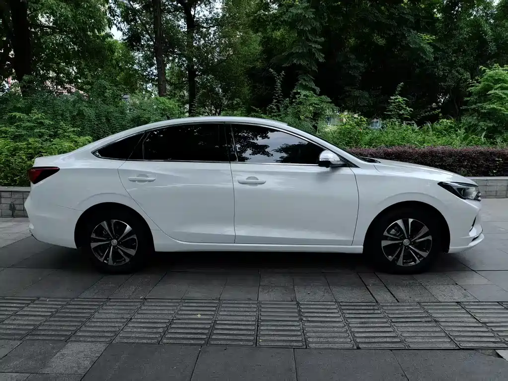 Changan Eado 2021 PLUS NE 1.4T GDI DCT Luxury