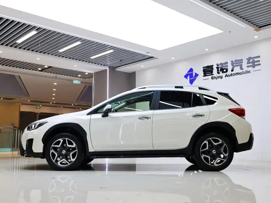 Subaru XV — миниатюра 3