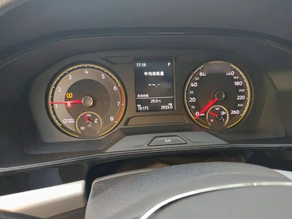 Volkswagen Lavida — миниатюра 4