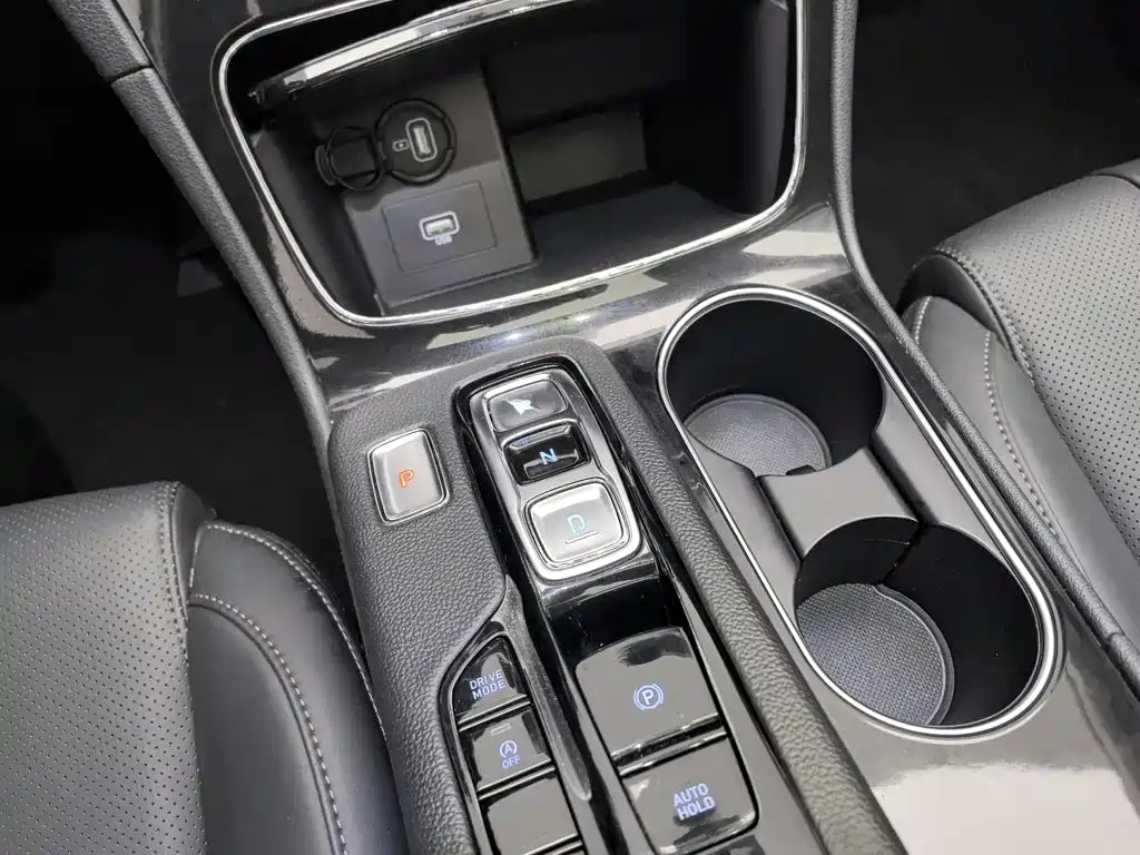Hyundai Santa Fe — миниатюра 13