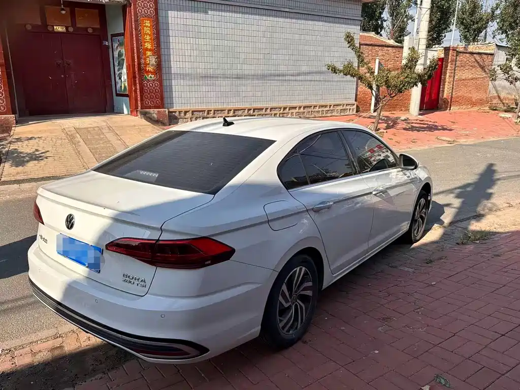 Volkswagen Bora — миниатюра 4