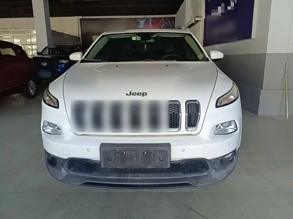 Jeep Cherokee — миниатюра 3