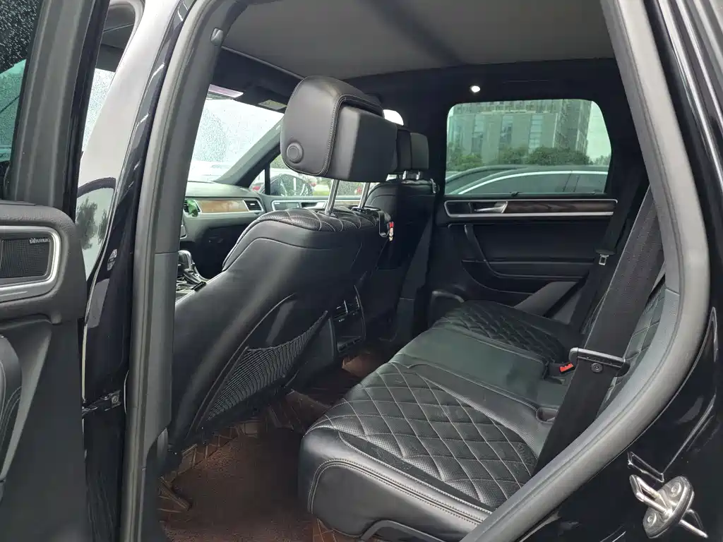 Volkswagen Touareg — миниатюра 4