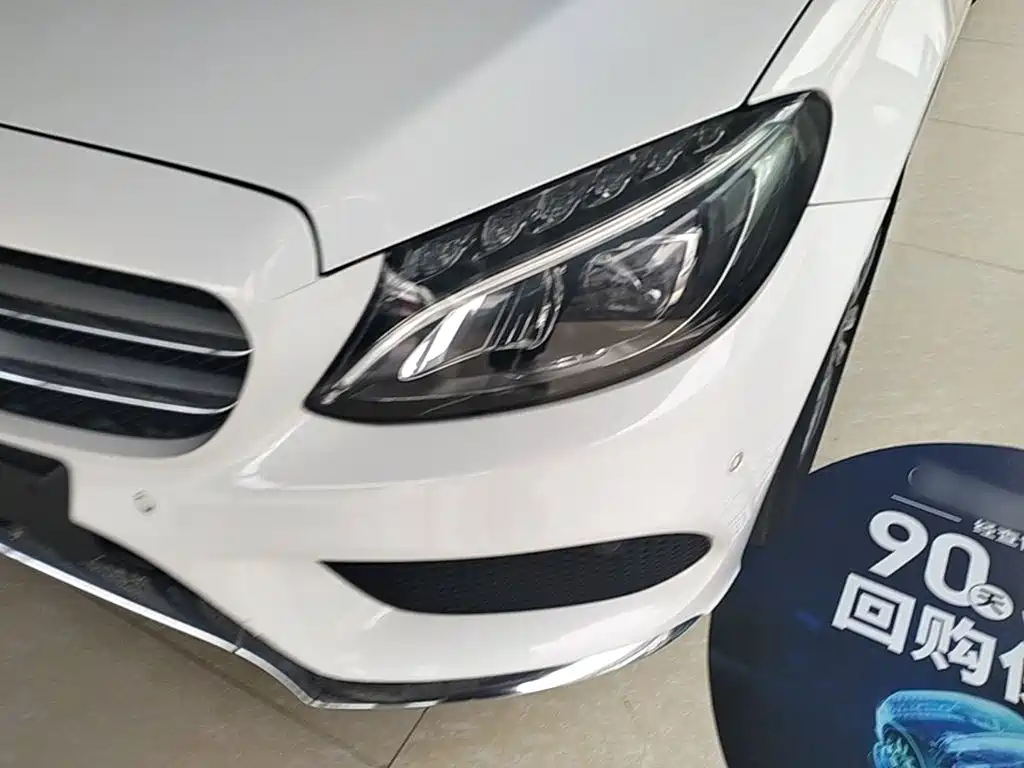 Mercedes-Benz C-Class — миниатюра 24