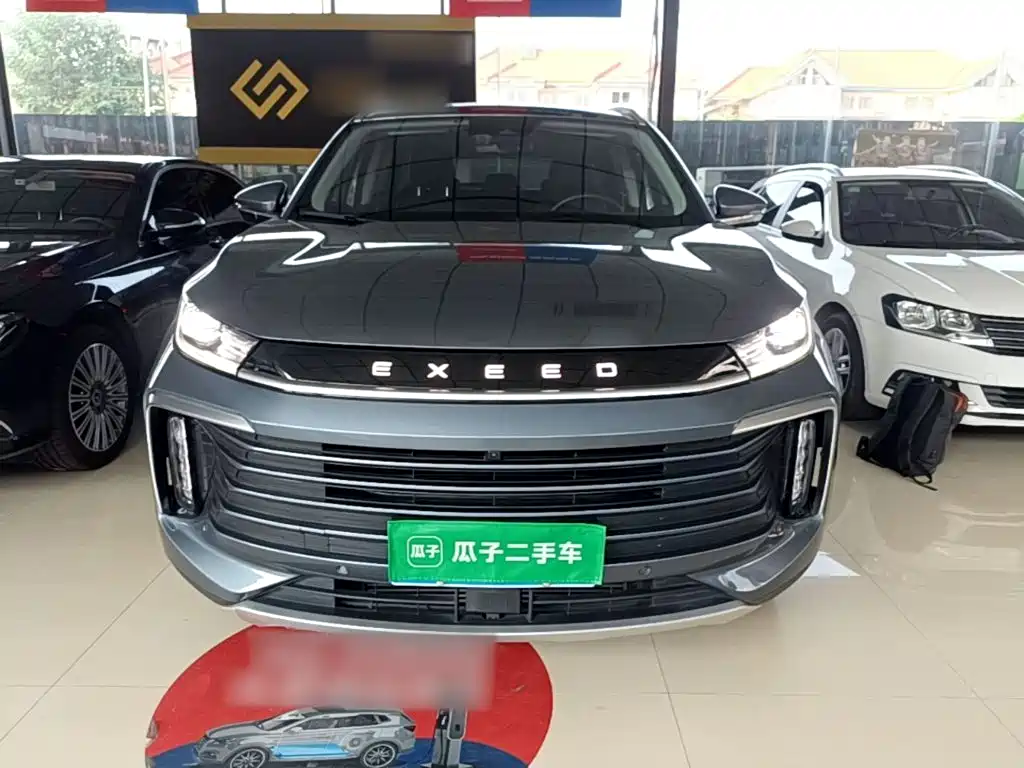 Exeed Lingyun — миниатюра 3
