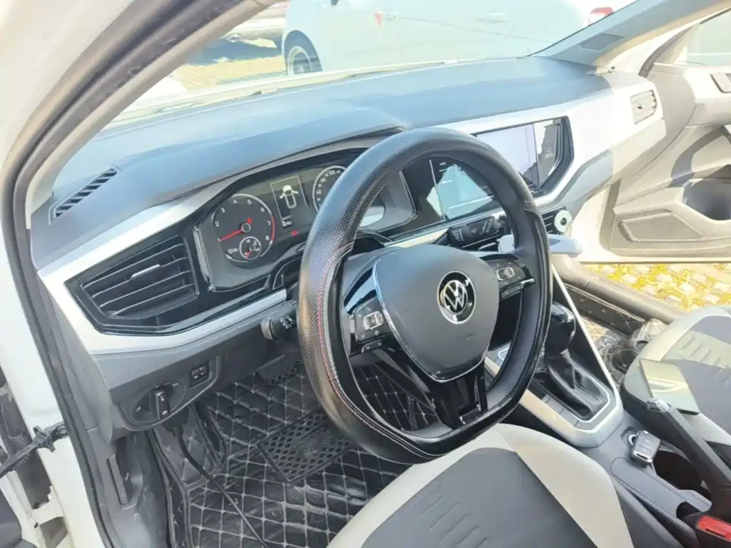 Volkswagen Polo — миниатюра 10