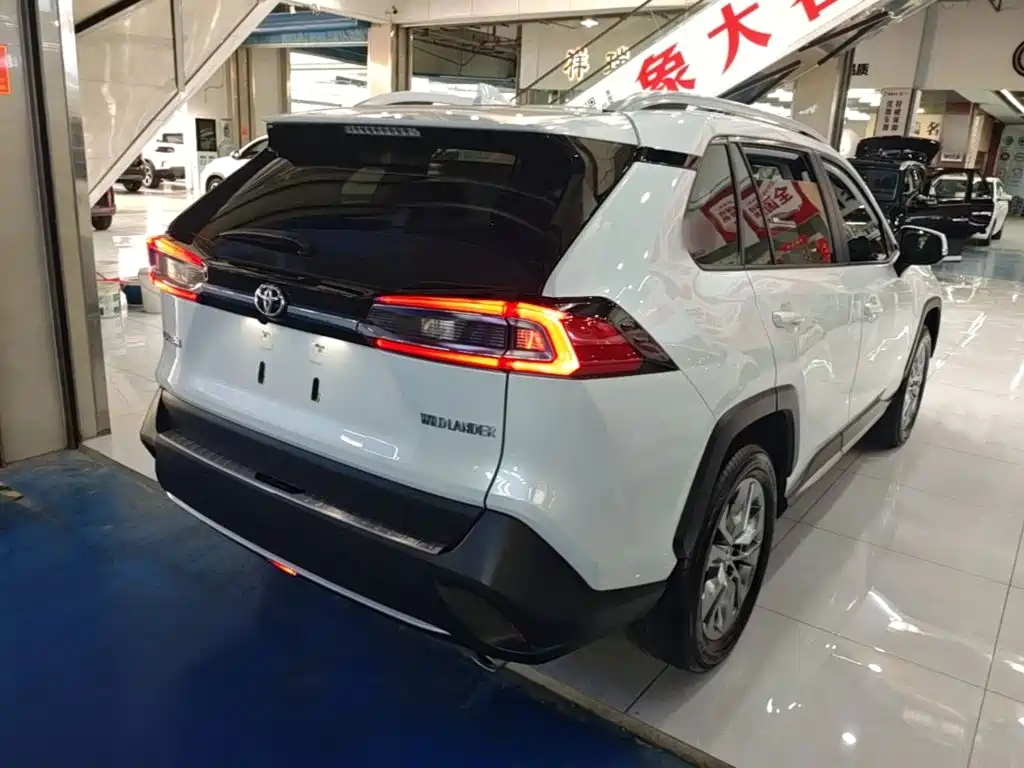 Toyota Wildlander — миниатюра 7