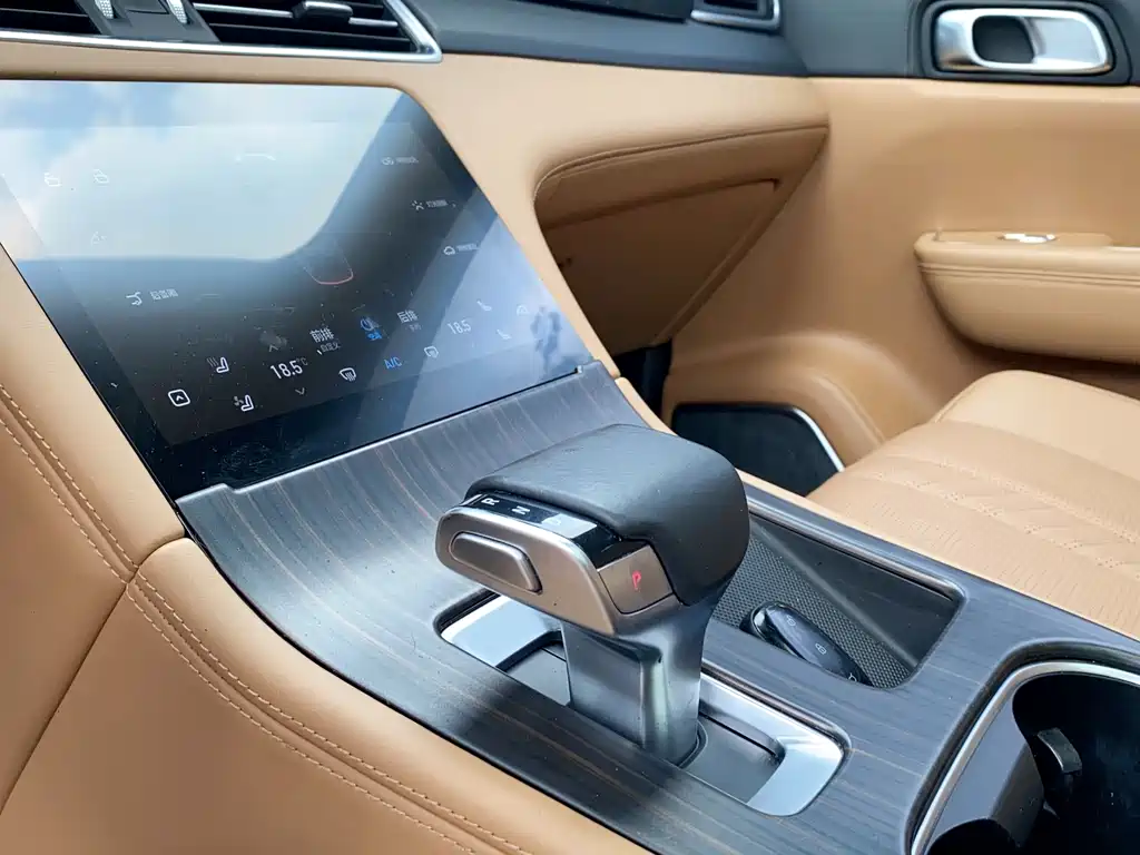 Li Auto Li ONE — миниатюра 13