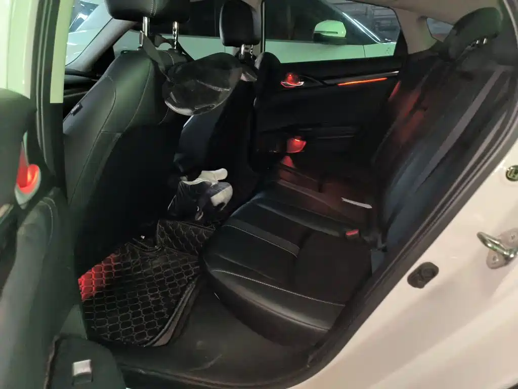 Honda Civic — миниатюра 15