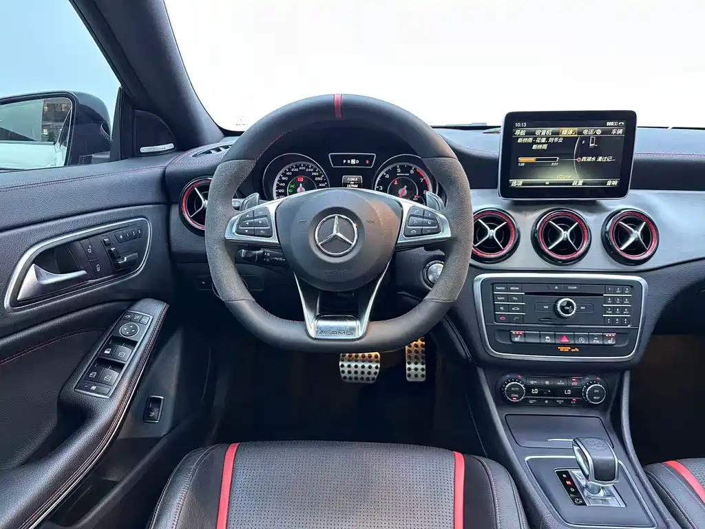 Mercedes-Benz CLA AMG — миниатюра 8
