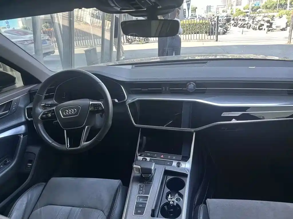 Audi A6L — миниатюра 4