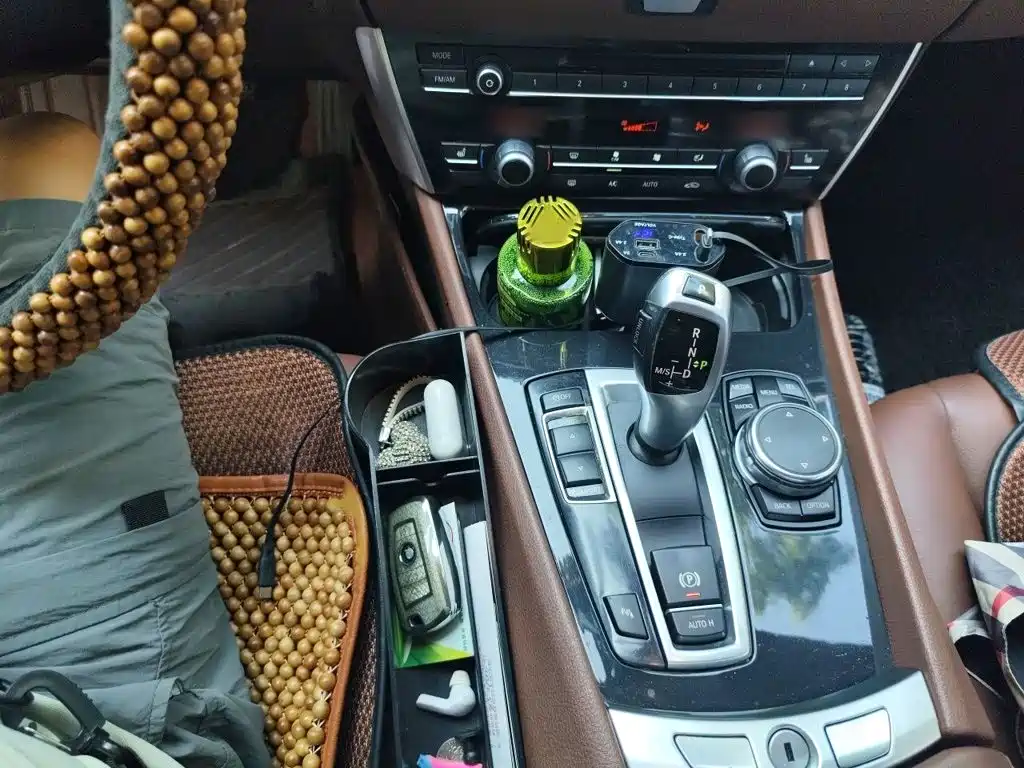 BMW 5 Series GT — миниатюра 7