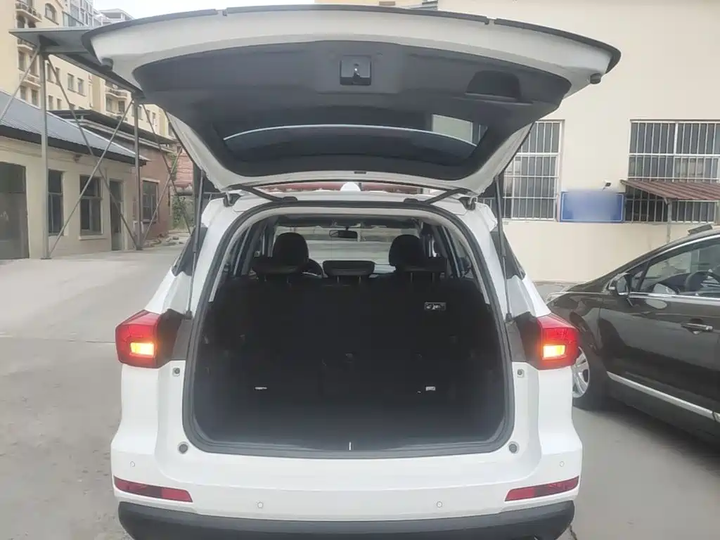 Haval M6 — миниатюра 19