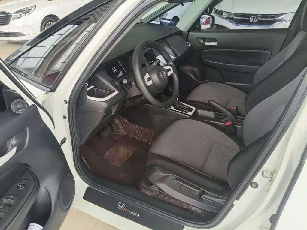 Honda Fit — миниатюра 16