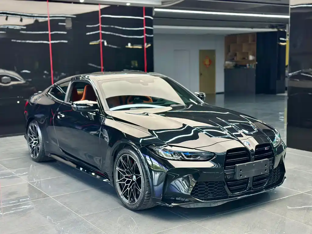 BMW M4 — миниатюра 2