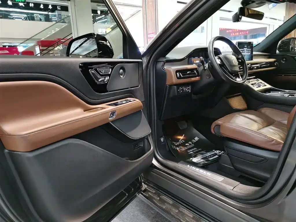 Lincoln Aviator 2020 3.0T V6