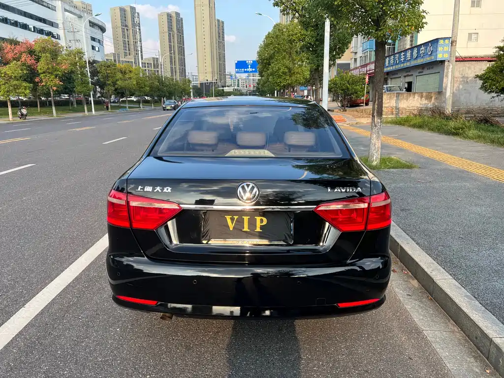 Volkswagen Lavida — миниатюра 9