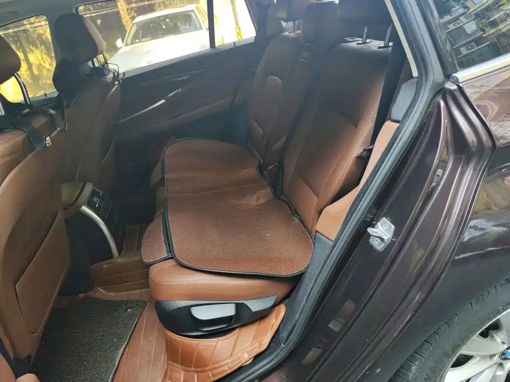 BMW 5 Series GT — миниатюра 15