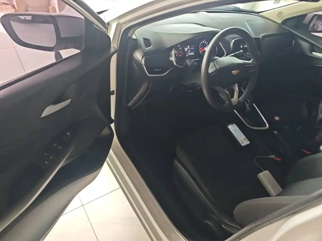 Chevrolet Cavalier — миниатюра 16