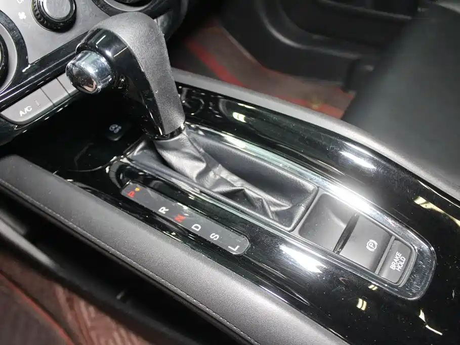 Honda Vezel — миниатюра 11