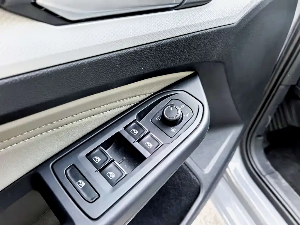 Volkswagen Golf — миниатюра 8