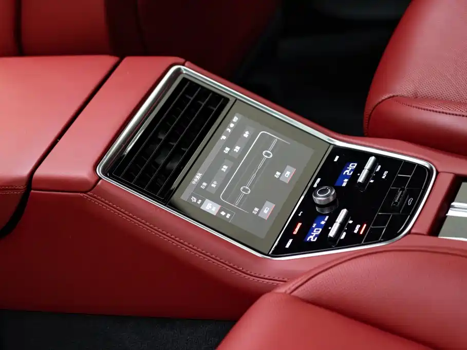 Porsche Panamera — миниатюра 11
