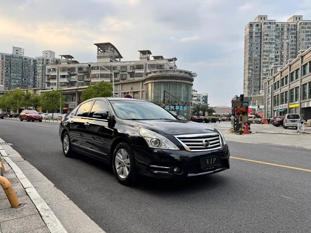 Nissan Teana — миниатюра 3