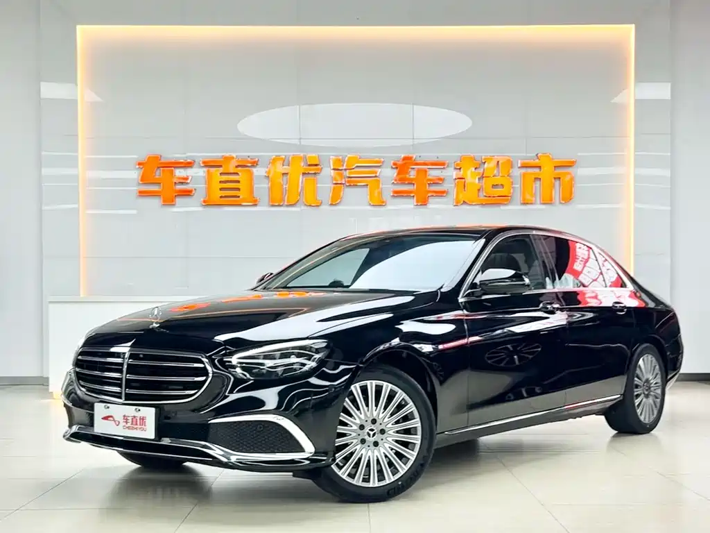 Mercedes-Benz E-Class 2022
