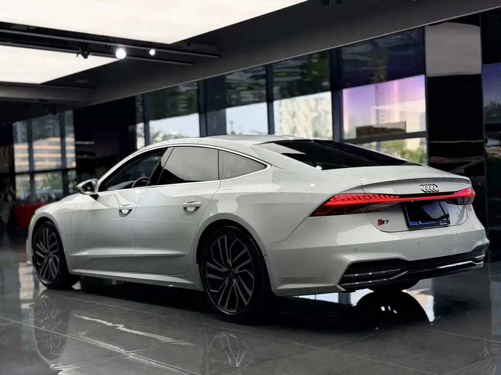 Audi A7 — миниатюра 5