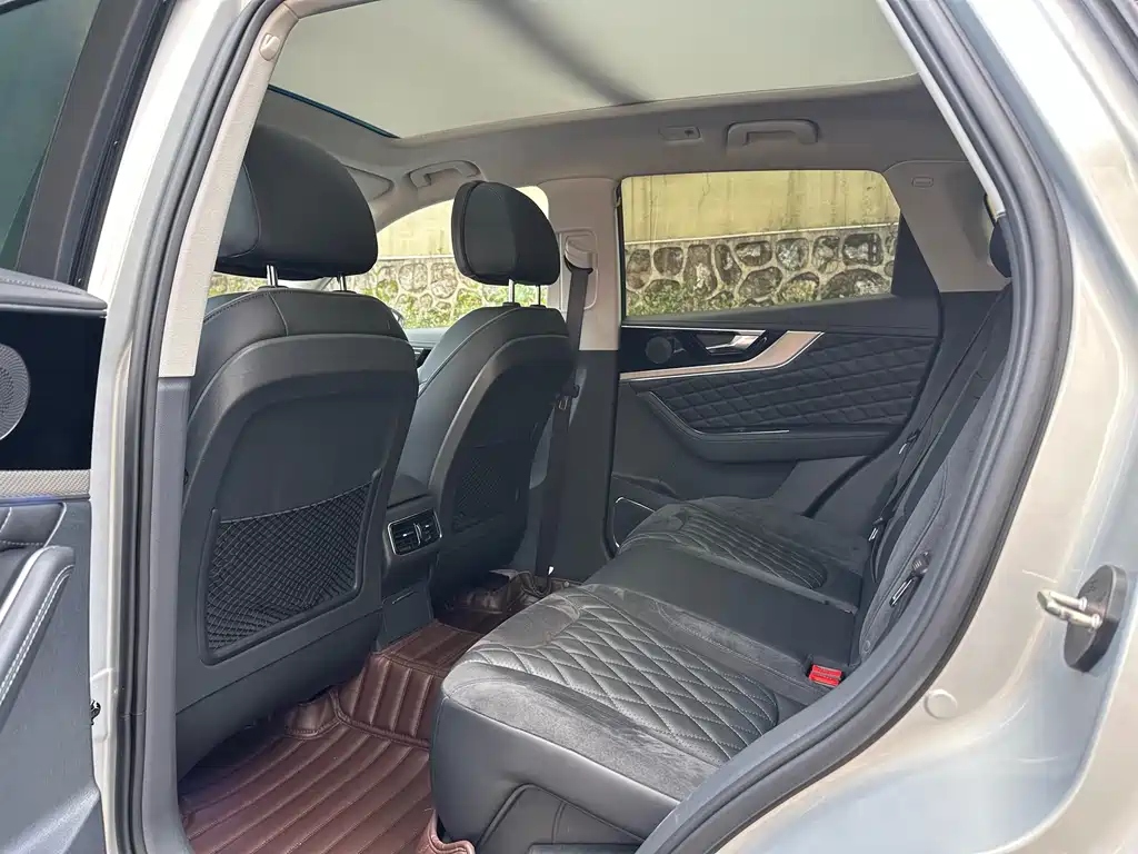 Hongqi Hongqi HS5 - фото 6
