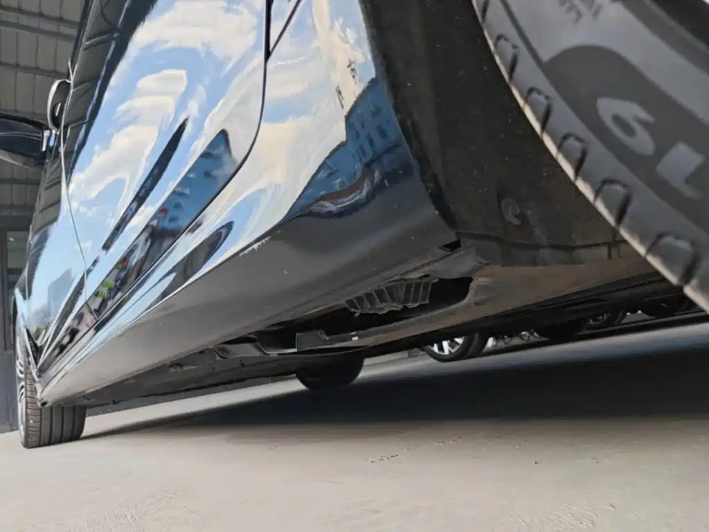 BMW 5 Series — миниатюра 22
