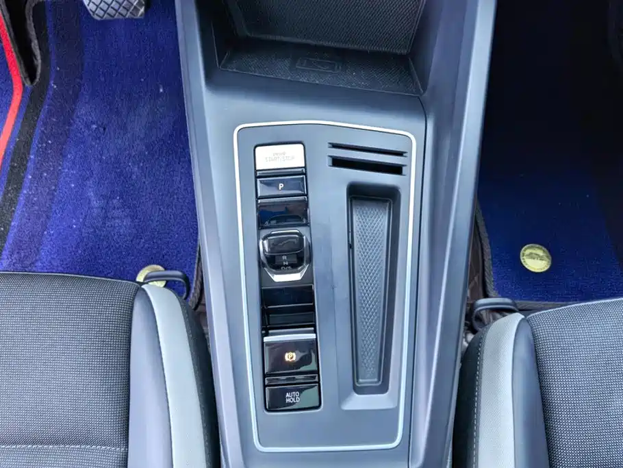 Volkswagen Golf — миниатюра 16