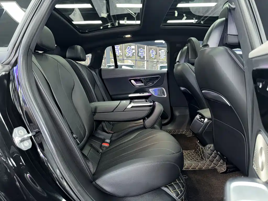 Mercedes-Benz EQE — миниатюра 11