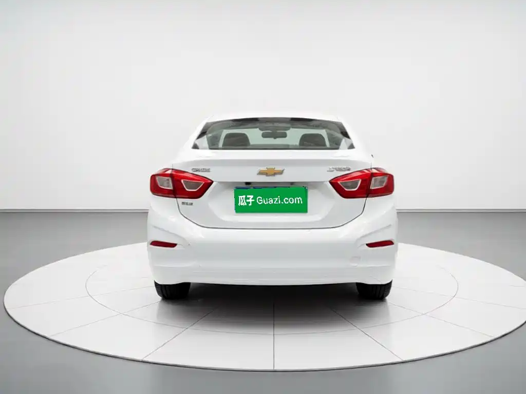 Chevrolet Cruze — миниатюра 5