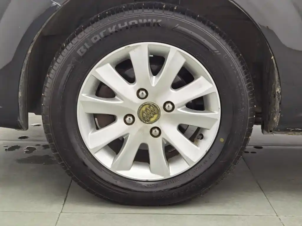 Buick Excelle — миниатюра 17