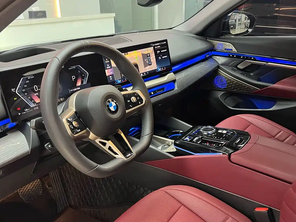 BMW 5 Series — миниатюра 8