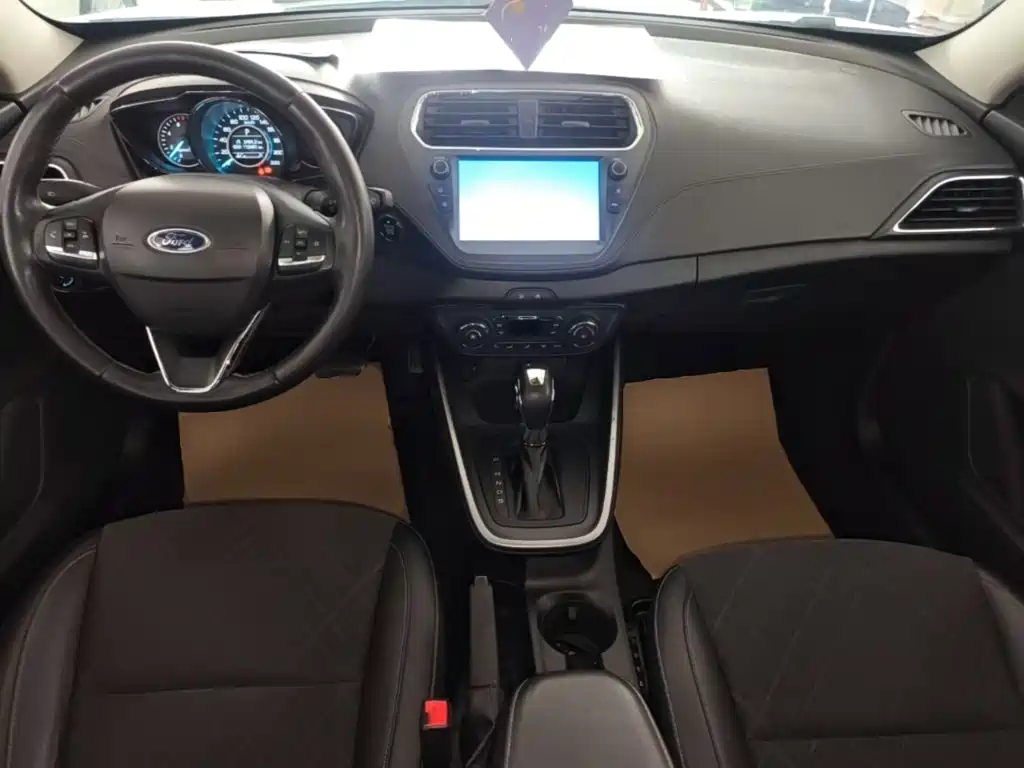 Ford Escort — миниатюра 10