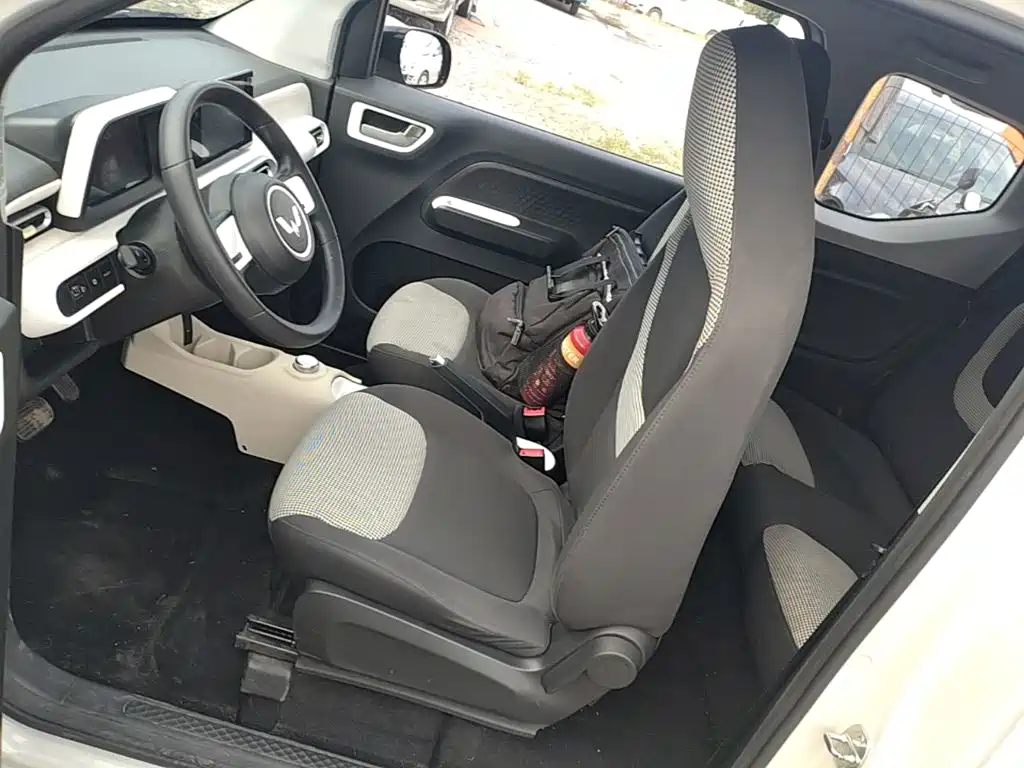 Wuling MINIEV — миниатюра 15