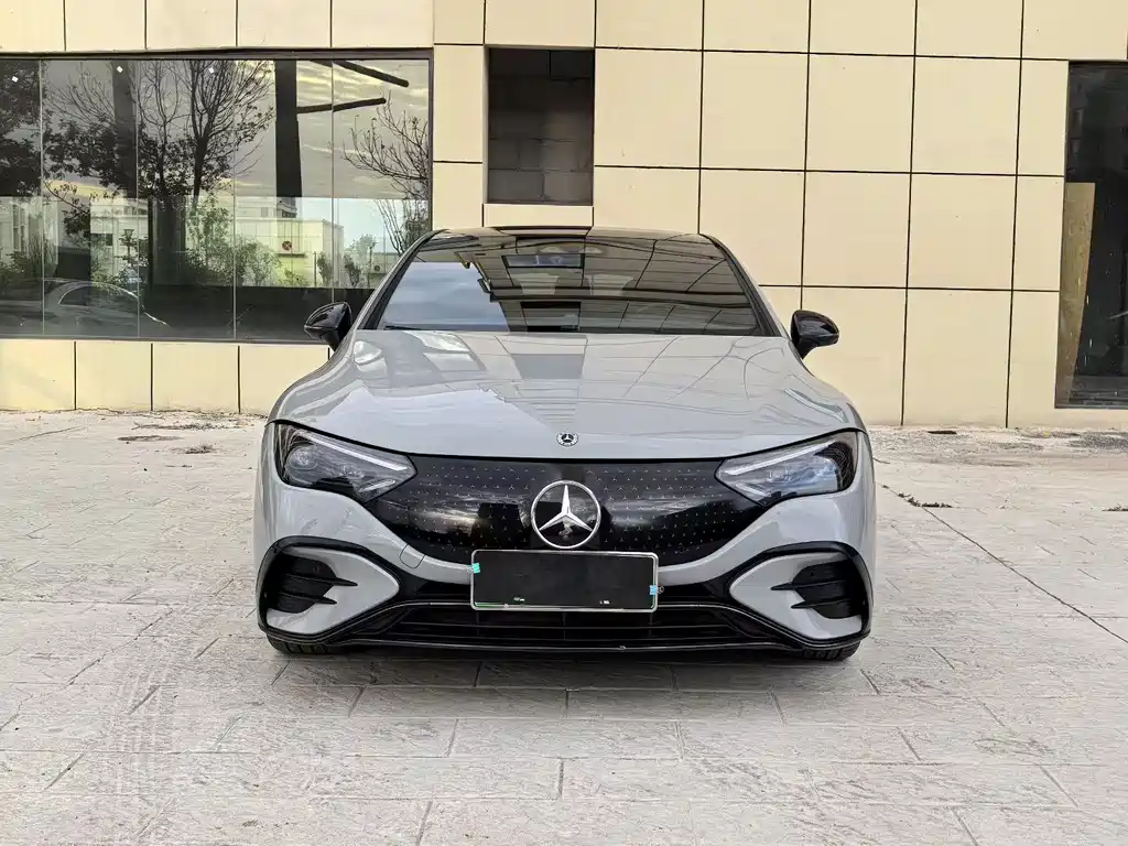 Mercedes-Benz EQE 2022 350