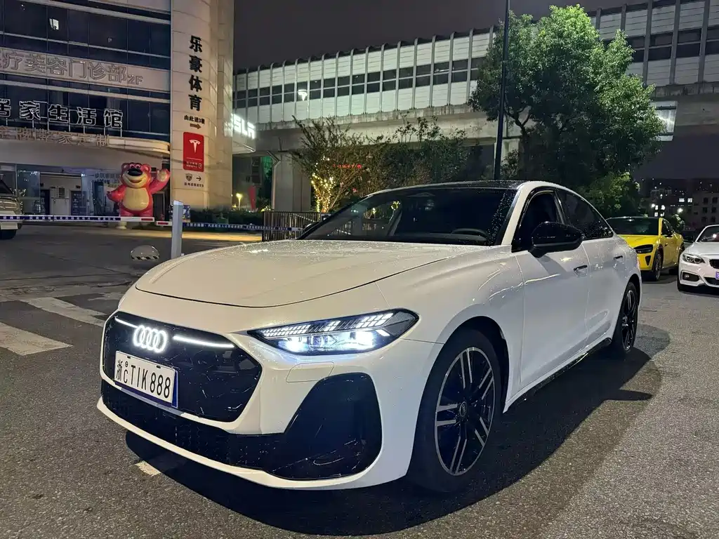 Audi A5L — миниатюра 2