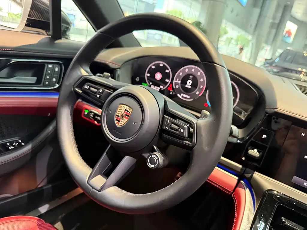 Porsche Panamera — миниатюра 3