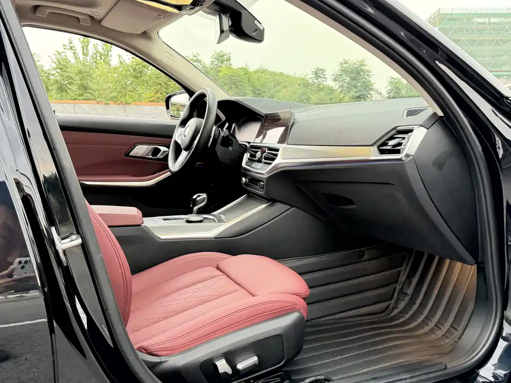BMW 3 Series — миниатюра 14