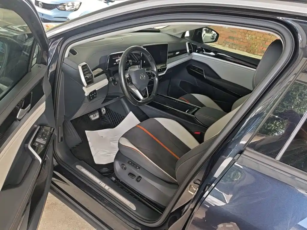 Volkswagen ID.6 Crozz — миниатюра 16